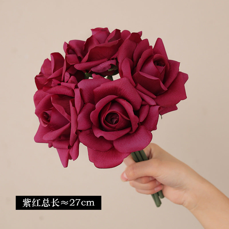 Everlasting Elegance: Lifelike 5-Stem Silk Rose Bouquet - Zero Maintenance Luxury